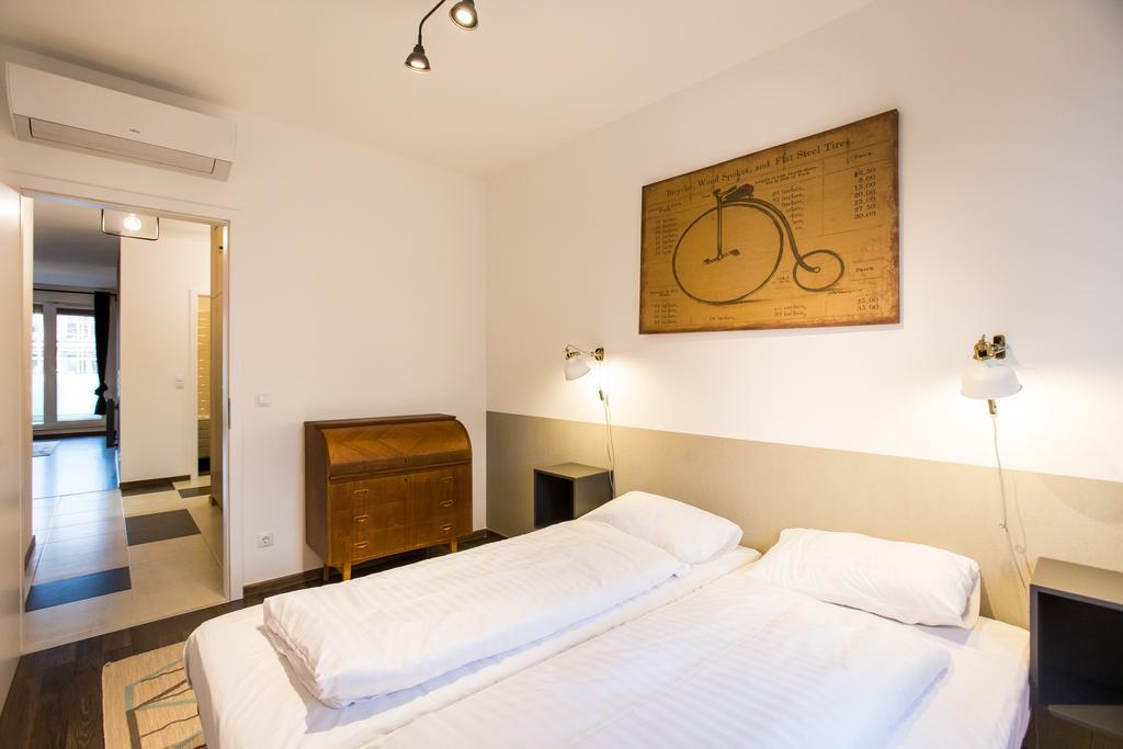 Corvintage Apartments บูดาเปสต์ ภายนอก รูปภาพ